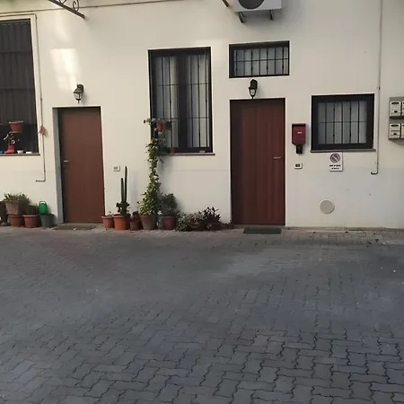 Apartment La Casa Nel Cortile-free Parking *