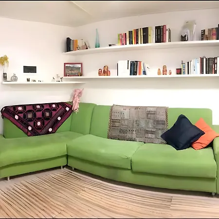 La Casa Nel Cortile-free Parking * Milan